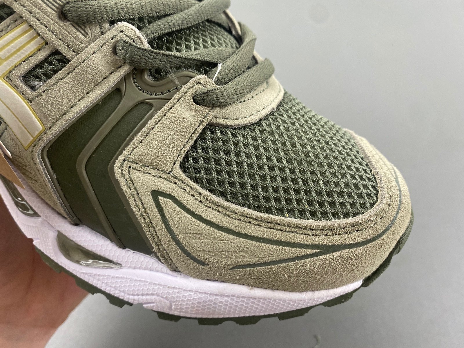 As*ic*s gel-kayano 14 1201a019-025