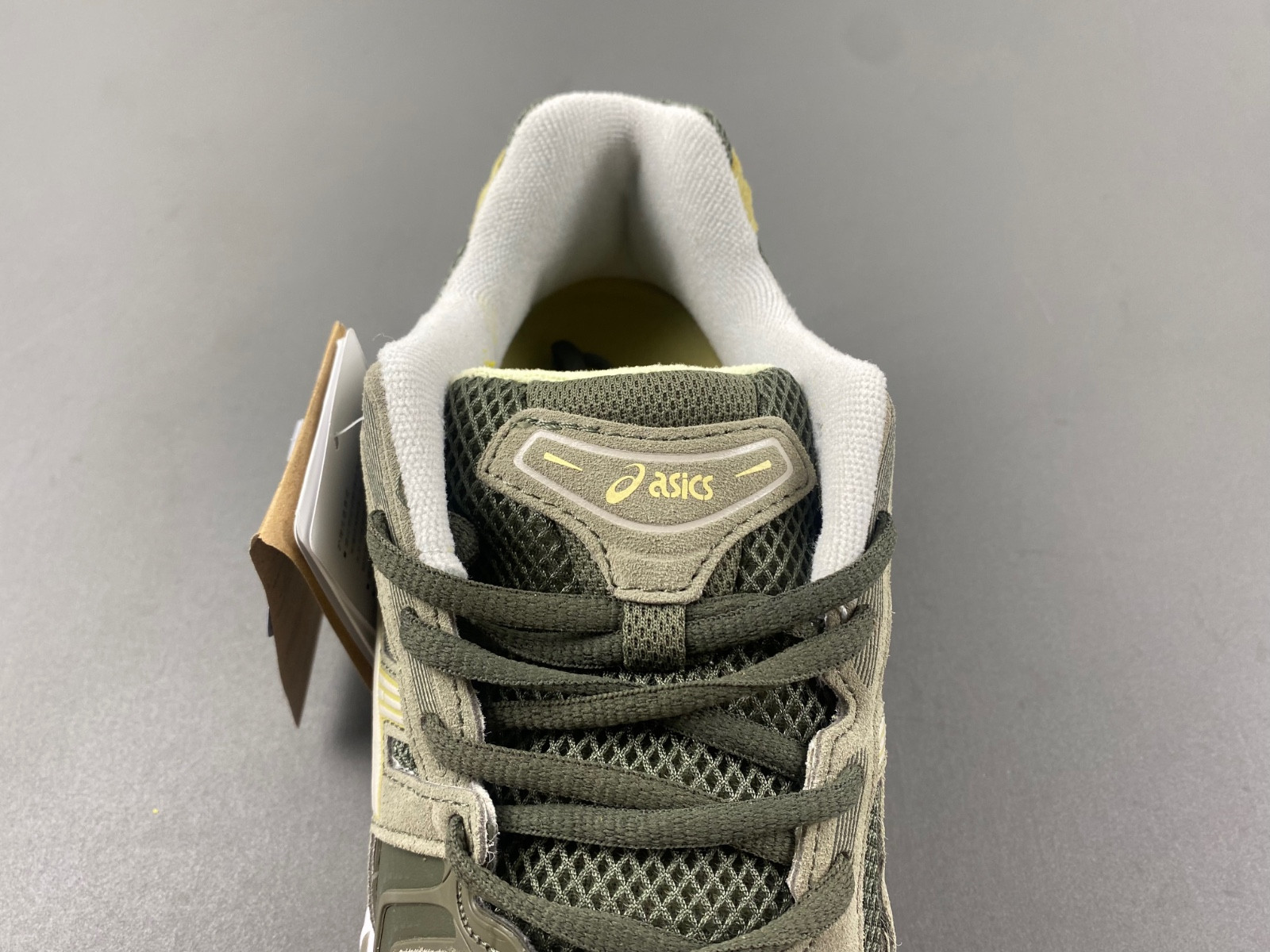 As*ic*s gel-kayano 14 1201a019-025