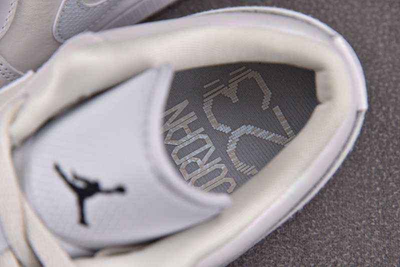 Air Jordan 1 Low SE Year of the Snake (2025) (Women