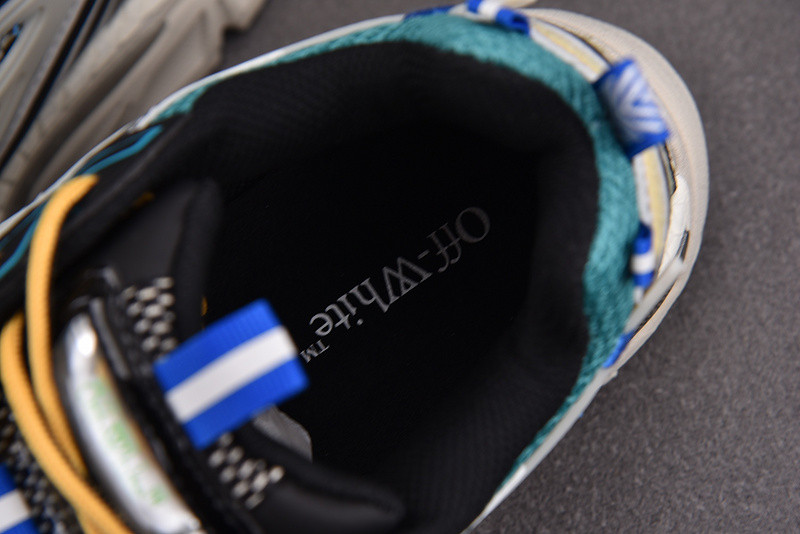 OFF-WHITE BE RIGHT BACK