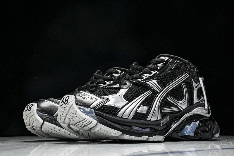 Balenciaga Runner 772767 W3RNY 0322