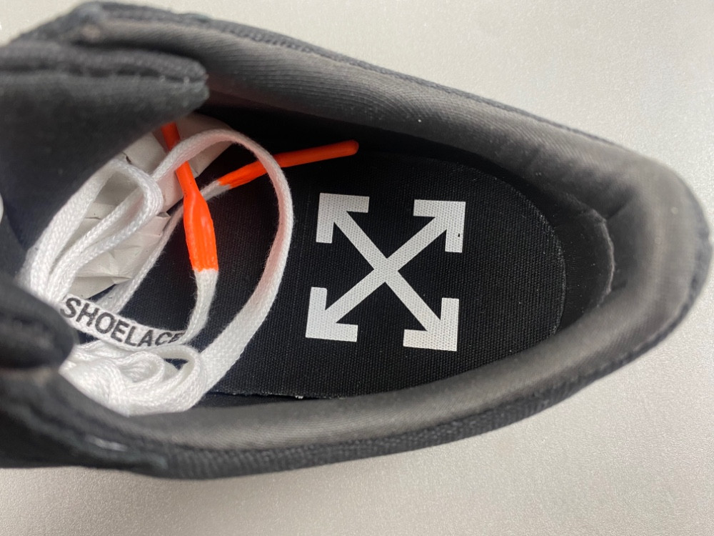 OFF-WHITE Virgil Abloh Vulc Low Top