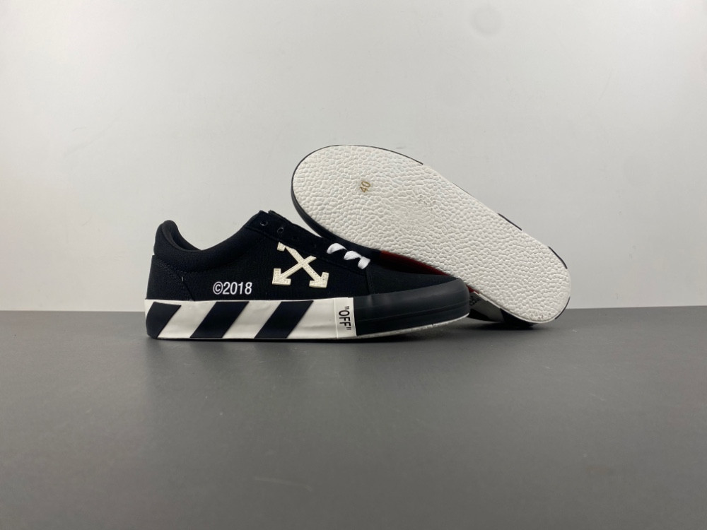 OFF-WHITE Virgil Abloh Vulc Low Top