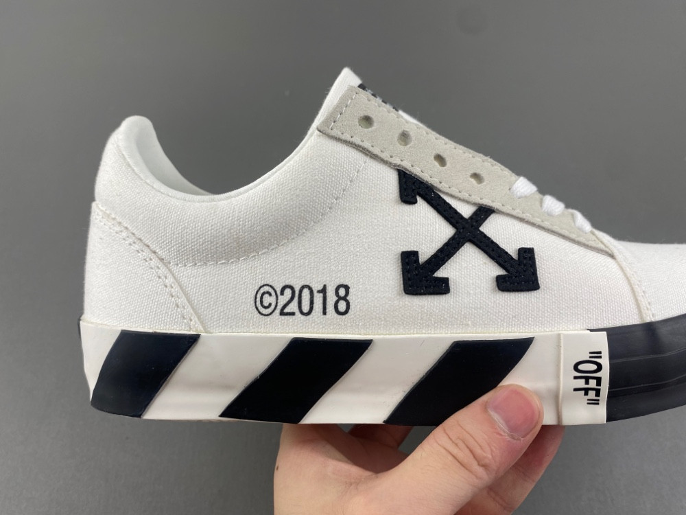 OFF-WHITE Virgil Abloh Vulc Low Top
