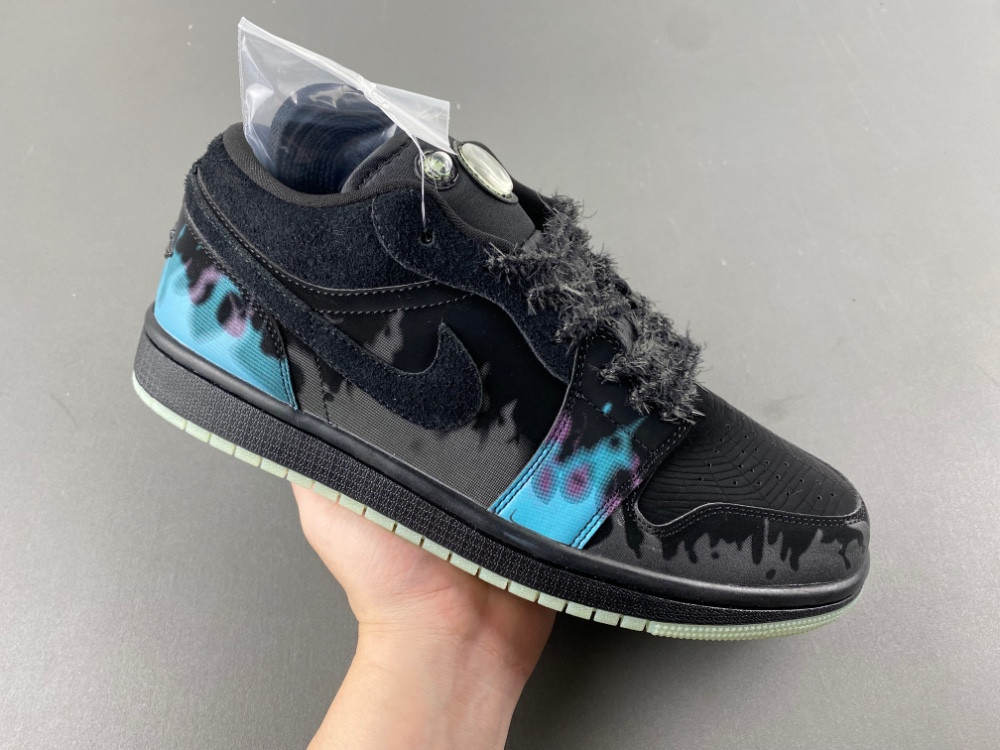 Air Jordan 1 Low “Fortune Fly” HQ3442-001