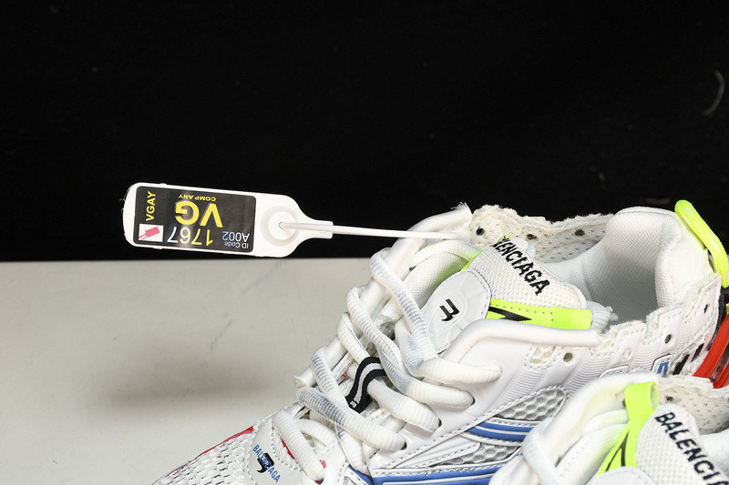 Balenciaga Runner W3RB6-9645