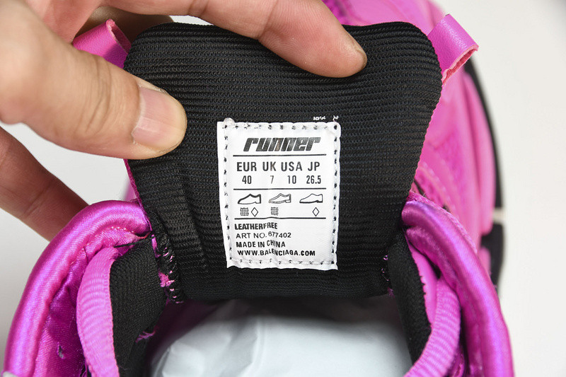 Balenciaga Runner W3RB2-5510