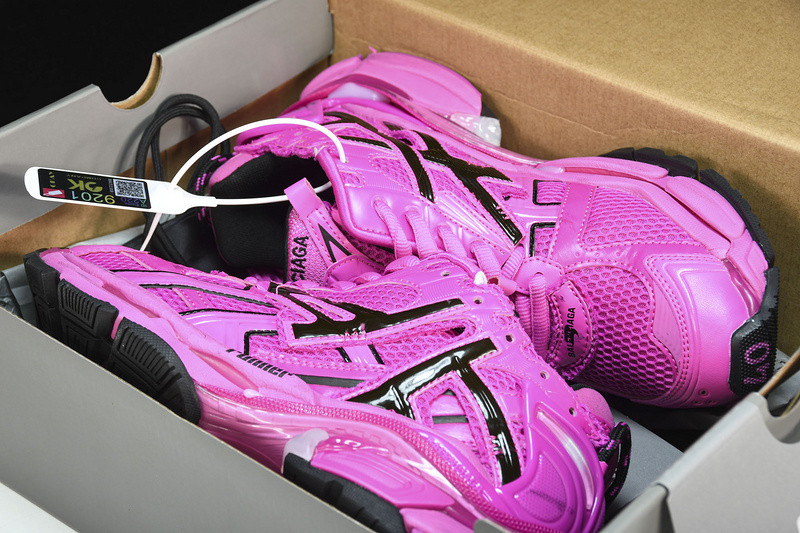 Balenciaga Runner W3RB2-5510