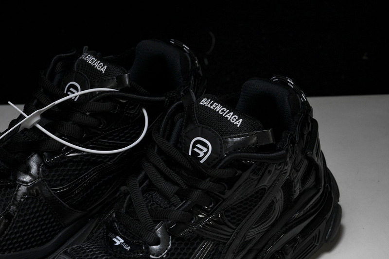 Balenciaga Runner W3RNY-0135