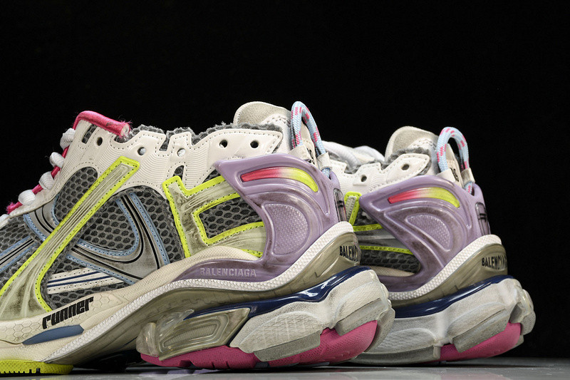 Balenciaga Runner W3RNY-0361