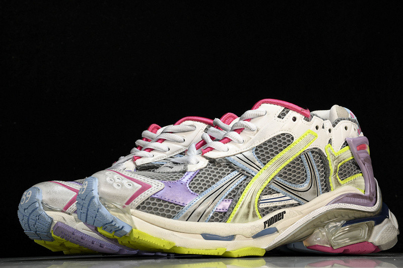 Balenciaga Runner W3RNY-0361