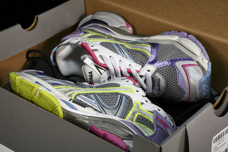 Balenciaga Runner W3RNY-0361