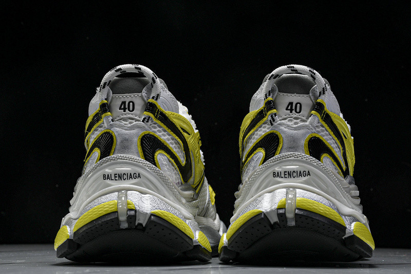 Balenciaga Runner W3RXP-9710