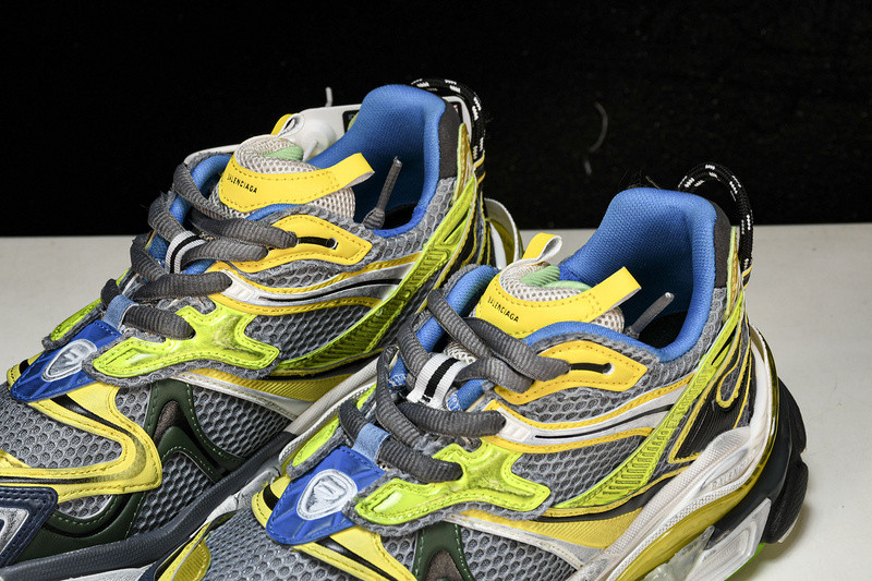 Balenciaga Runner W3RXP-0653