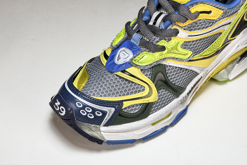 Balenciaga Runner W3RXP-0653