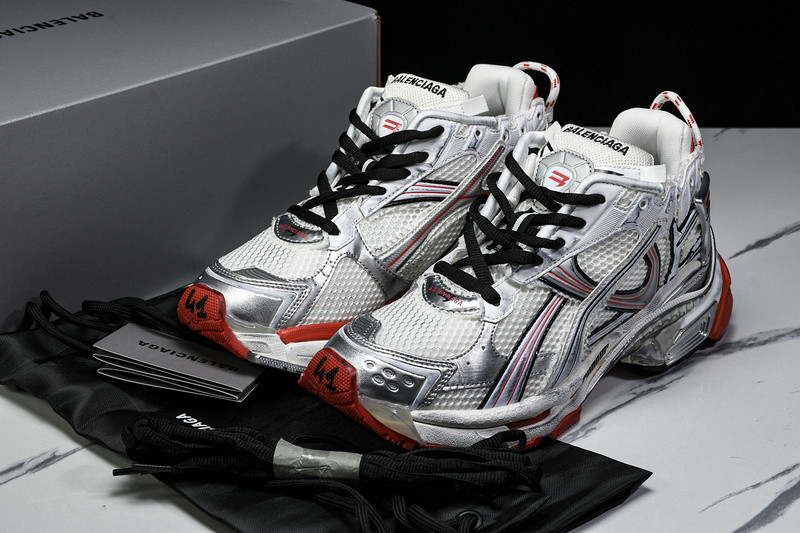 Balenciaga Runner W3RMU-9016