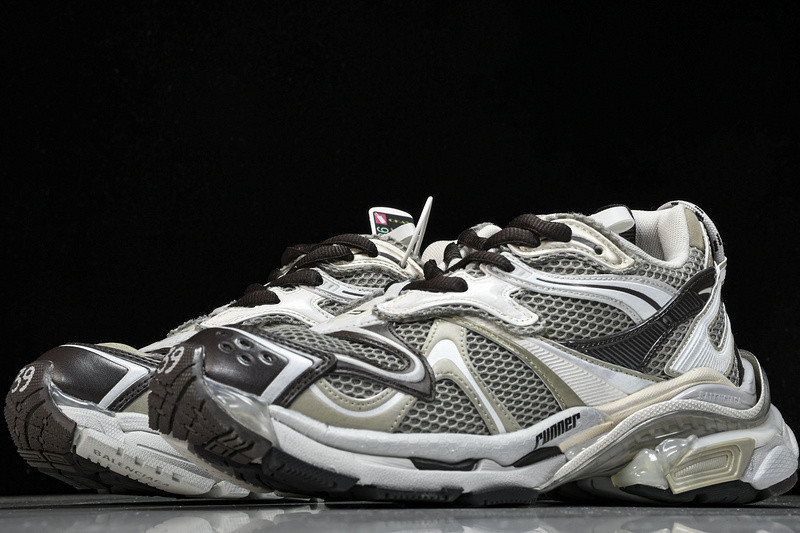 Balenciaga Runner W3RXP-2000