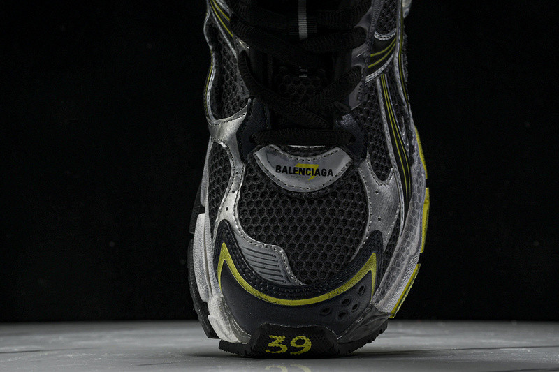 Balenciaga Runner W3RMU-1279