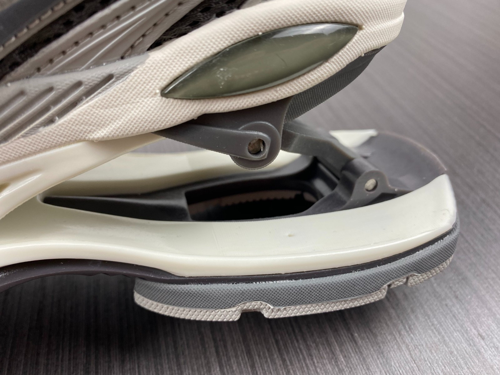 Ba*len*cia*ga xpander 653870 w2ra3 1212