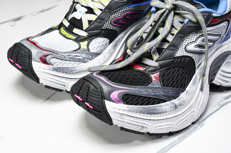 Balenciaga 10XL Sneaker