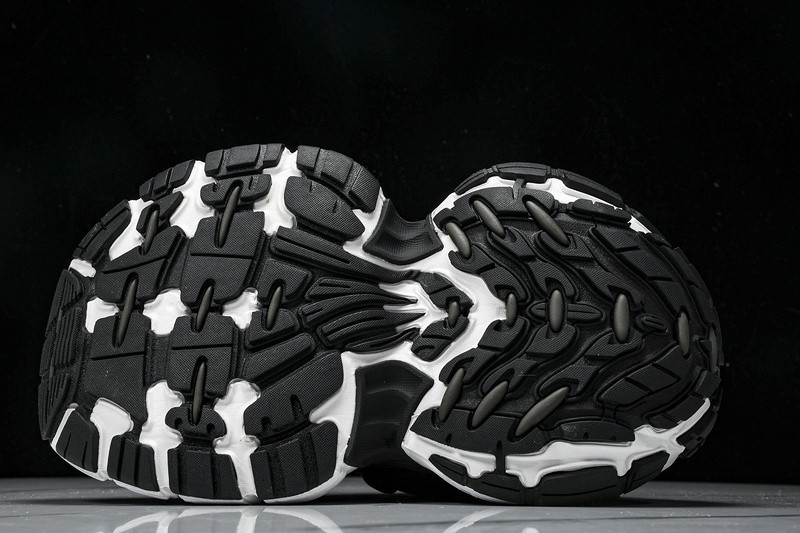 Balenciaga 10XL Sneaker