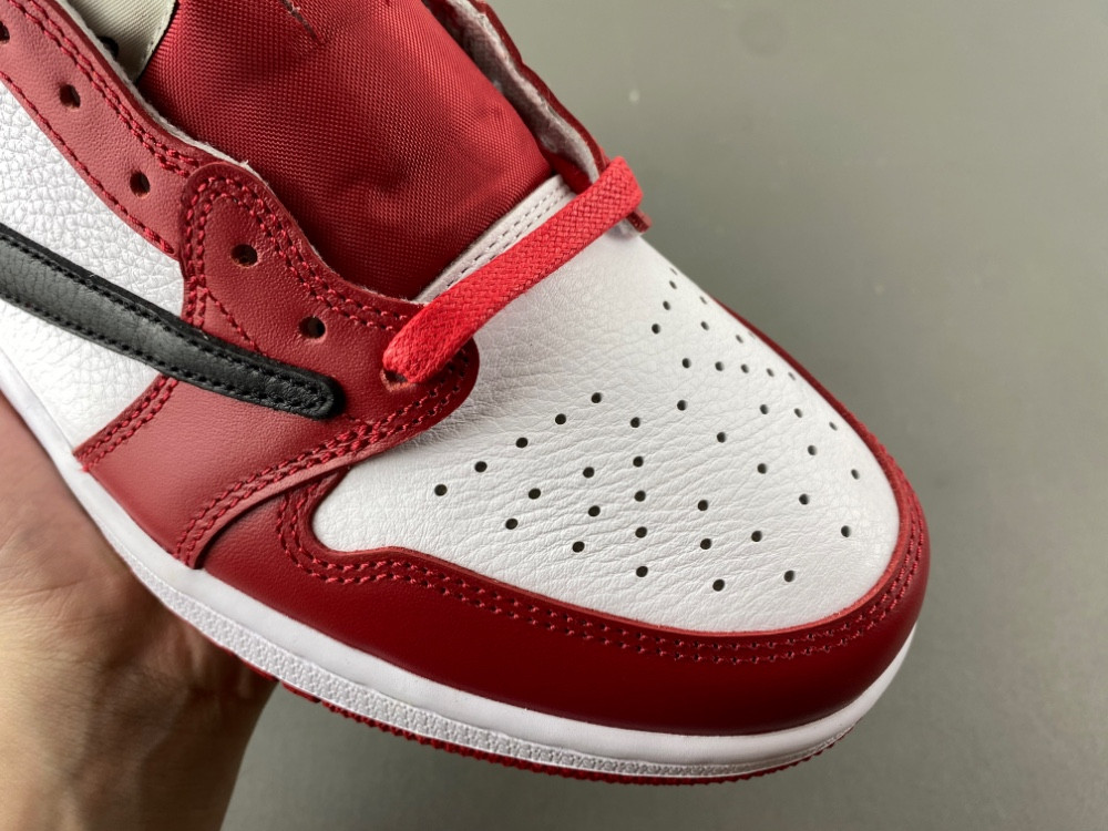 Travis Scott x Air Jordan 1 Low DM7866-101