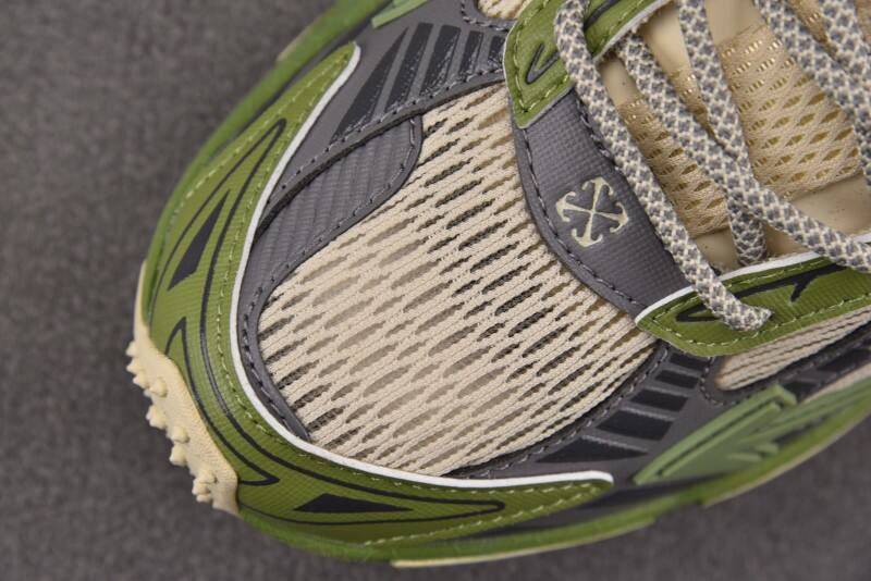 OFF-WHITE BE RIGHT BACK