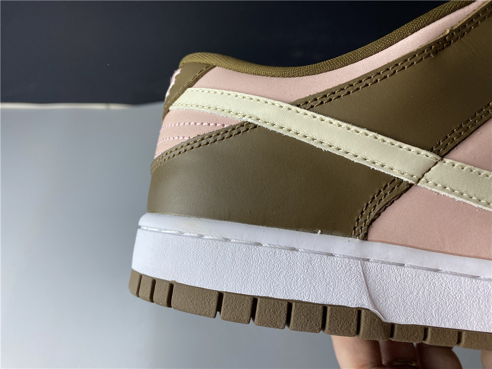 Nike Dunk SB Low Stussy Cherry 304292-671