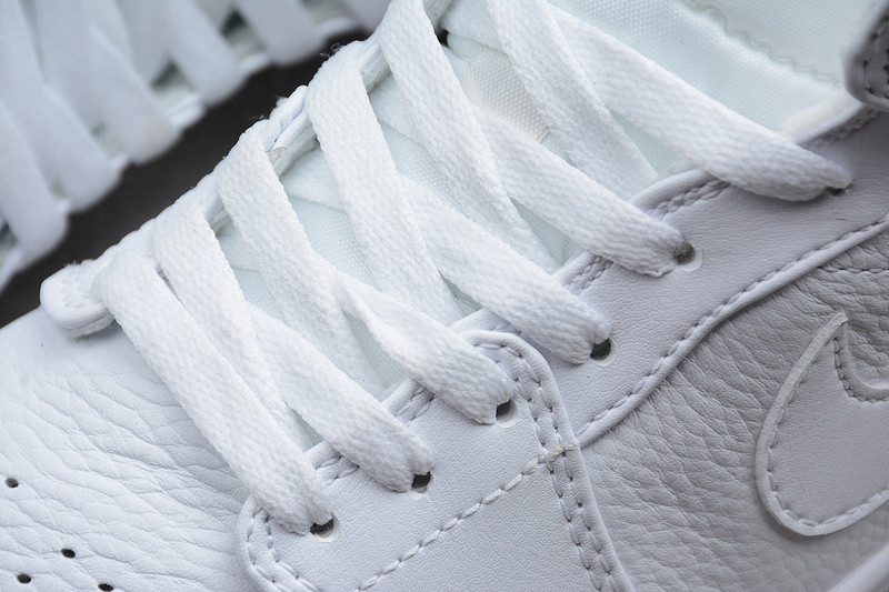 Nike Air Jordan 1 Mid