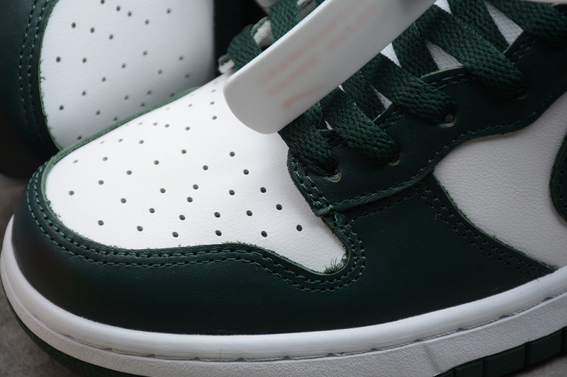Nike Dunk High SP “Spartan Green” CZ8149-100