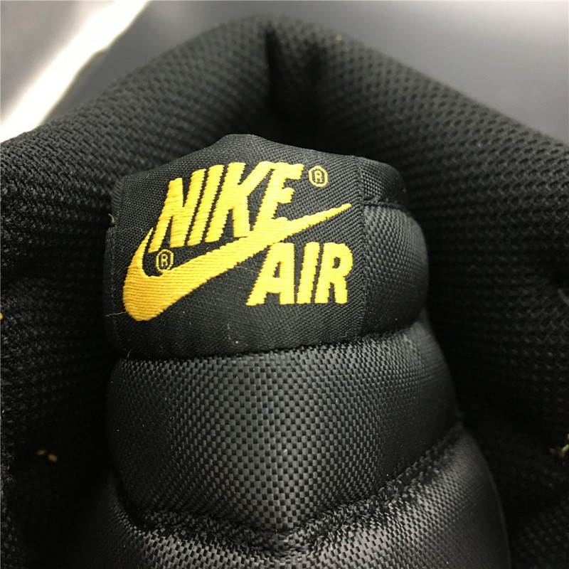 Air Jordan 1 Retro High OG “Yellow Toe” AR1020-700