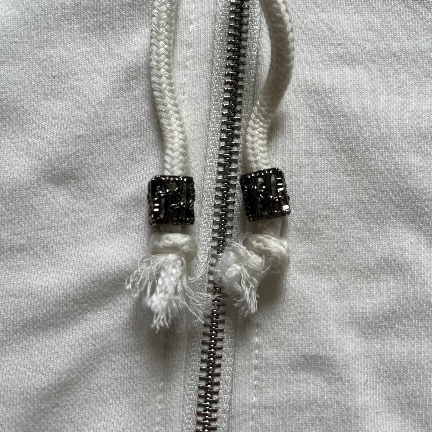 Ch*0me He**ts hoodie