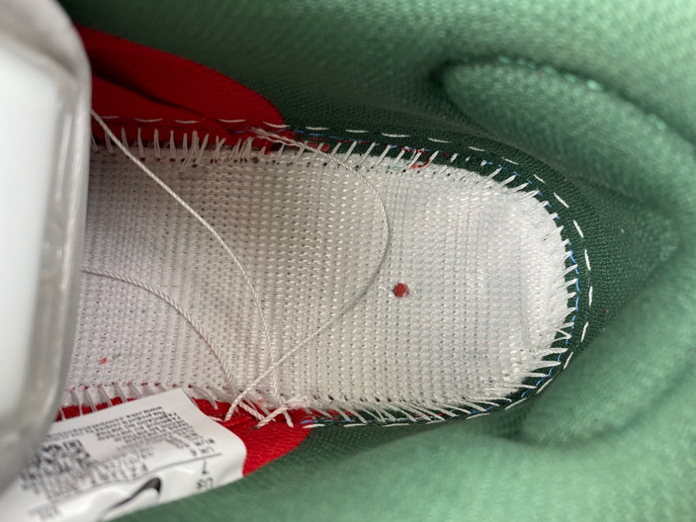 Nike SB Dunk Low PRM “Seattle Supersonics” FZ1287-300