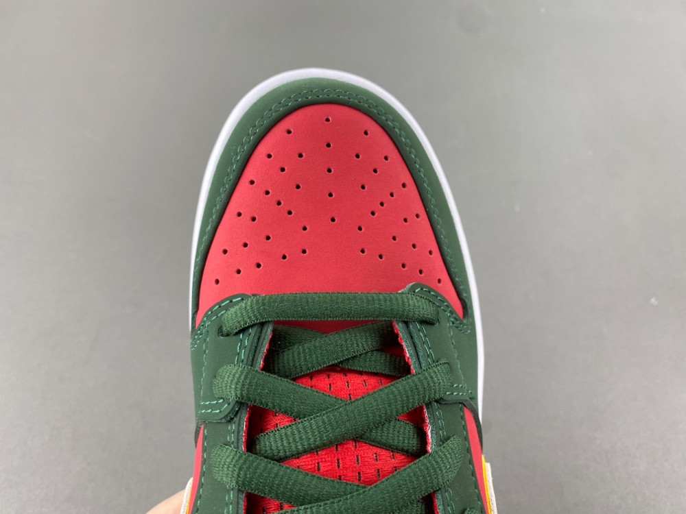 Nike SB Dunk Low PRM “Seattle Supersonics” FZ1287-300