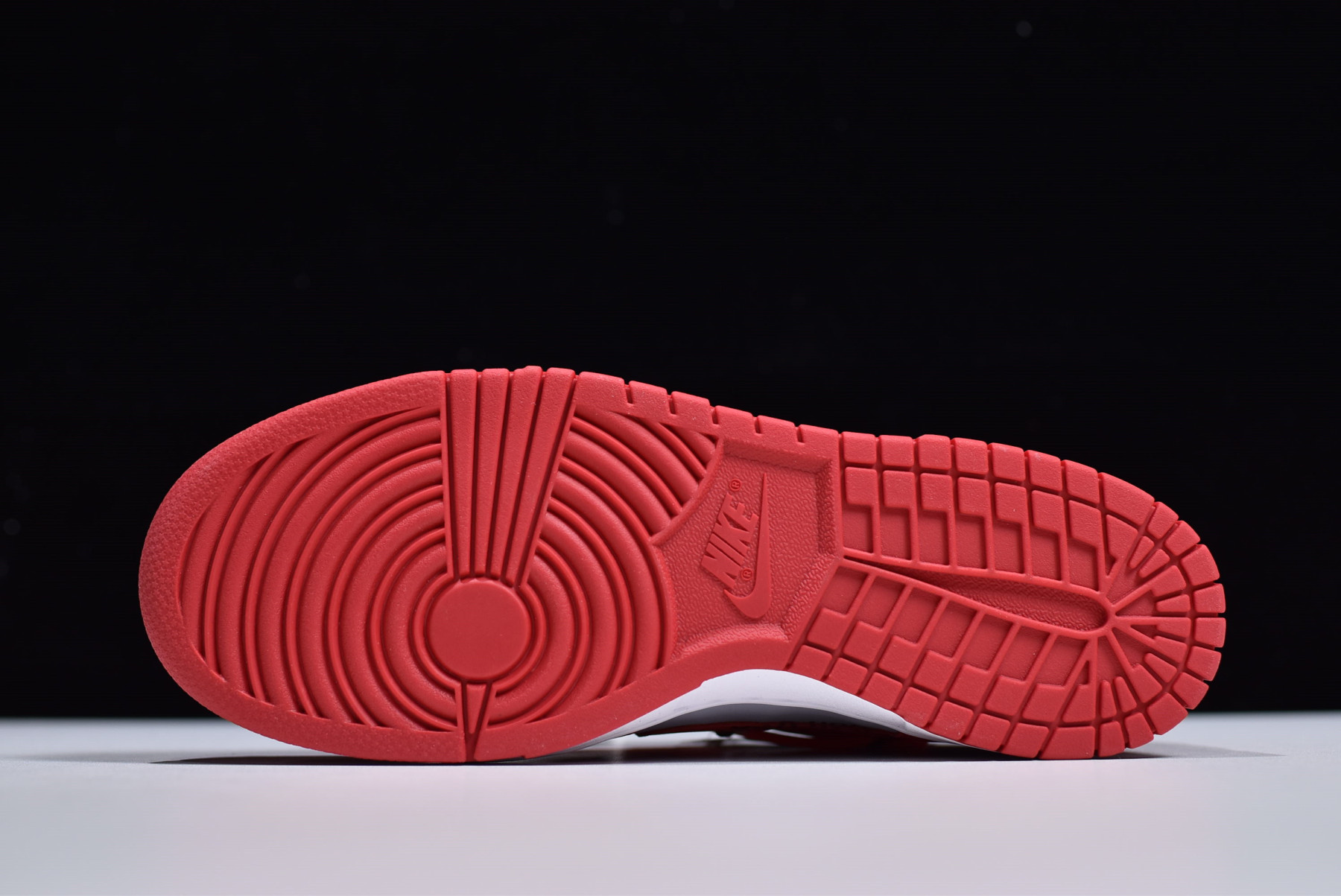 OF x Nike Dunk Low University Red CT0856-600