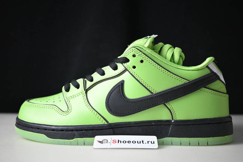 The Powerpuff Girls x Nike SB Dunk Low “Buttercup” FZ8319-300-01