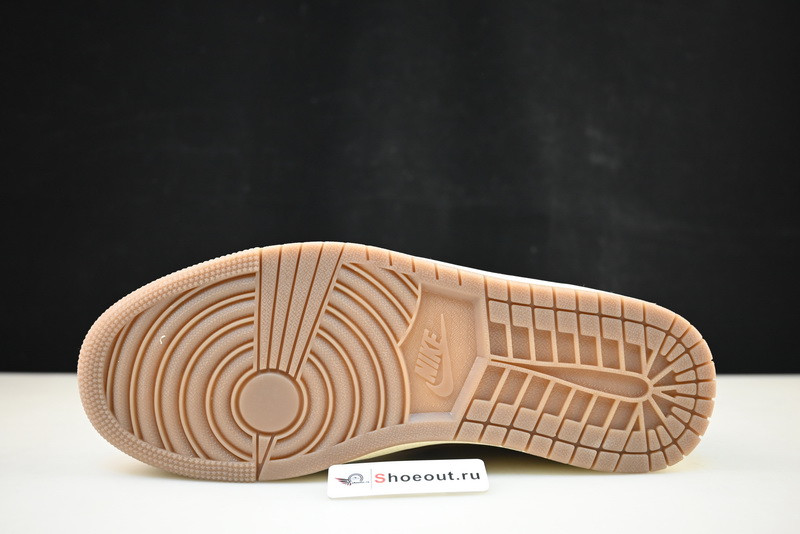 Jordan 1 Retro Low OG Zion Williamson Voodoo DZ7292-200