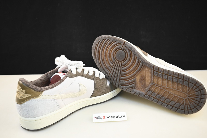 Air Jordan 1 Low OG “Year of the Rabbit” DV1312-200