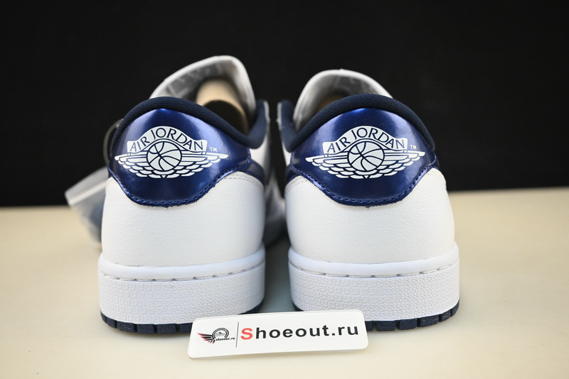 Jordan 1 Retro Low Metallic Blue 705329-106