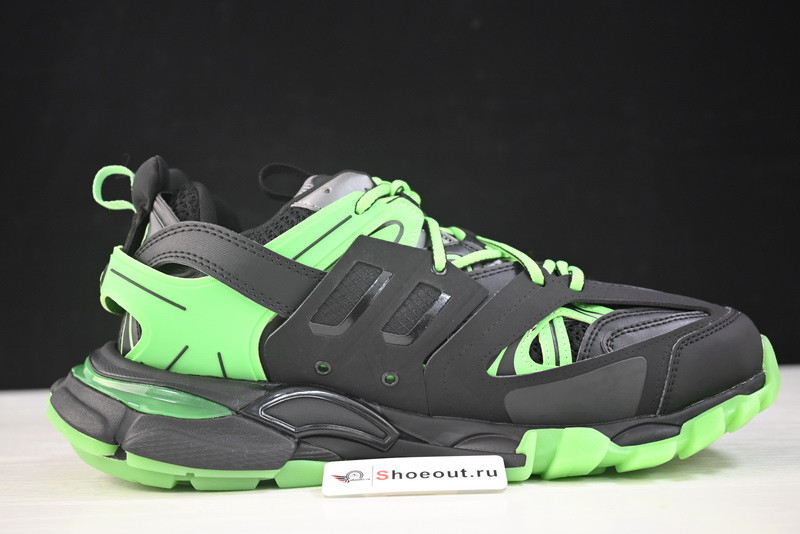 Ba*len*cia*ga track 542023 w3rl1 1035