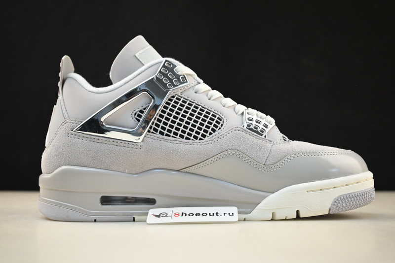 Air Jordan 4 WMNS “Frozen Moments” AQ9129-001
