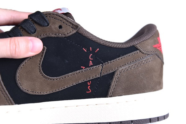 Travis Scott x Air Jordan 1 Low OG SP “Dark Mocha” CQ4277-001