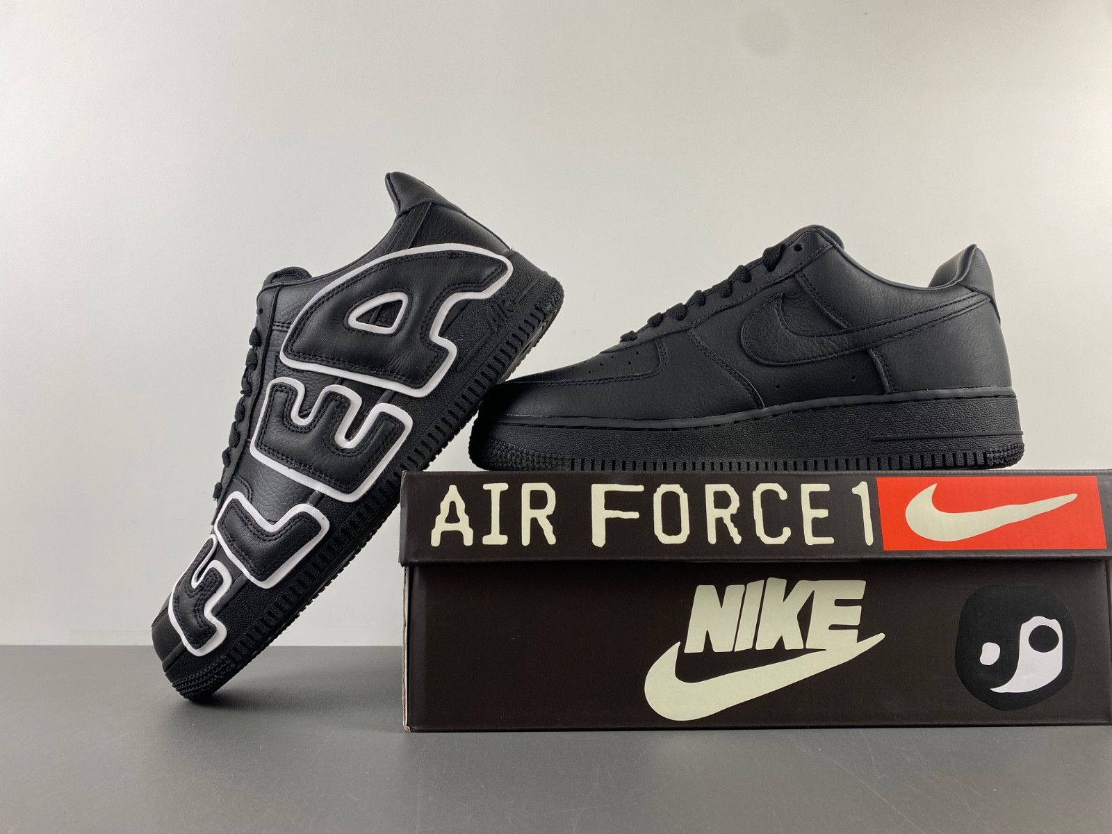 Nike Air Force 1 Low Cactus Plant Flea Market Black (2020) DC4457-001