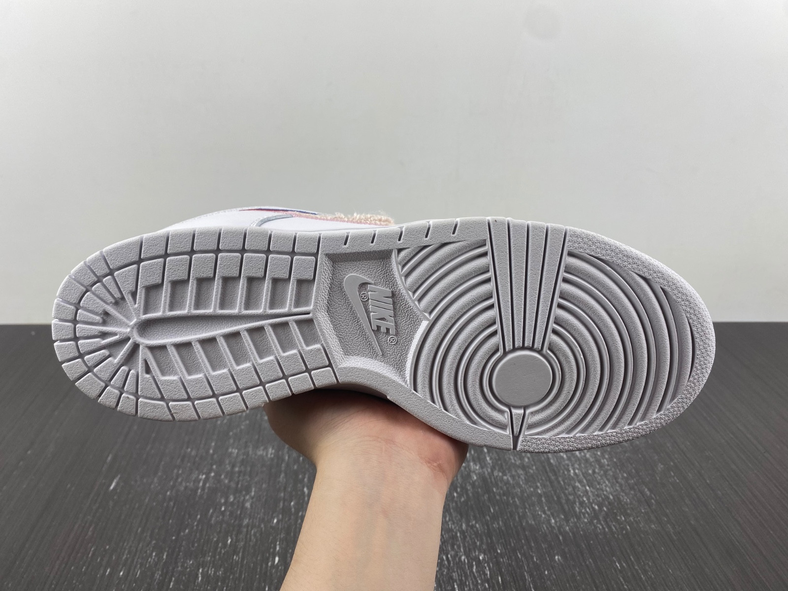 Parra x Nike SB Dunk Low CN4504-100