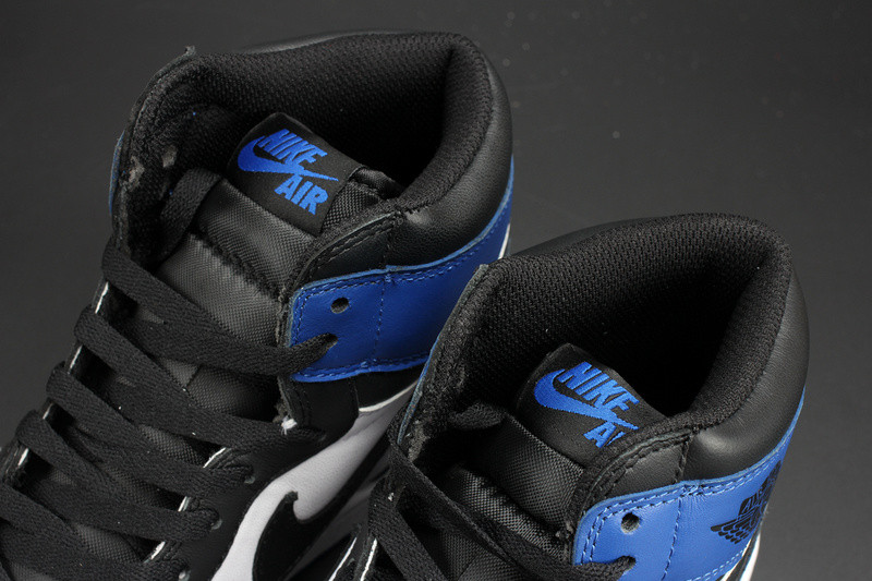 Air Jordan 1 Retro High OG “Fragment” 716371-040