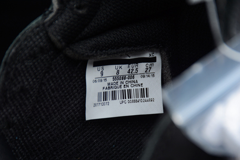 Air Jordan 1 Retro OG “Cyber Monday” black 555088-006