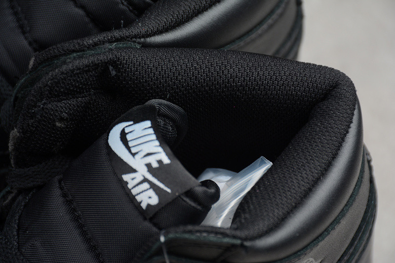 Air Jordan 1 Retro OG “Cyber Monday” black 555088-006