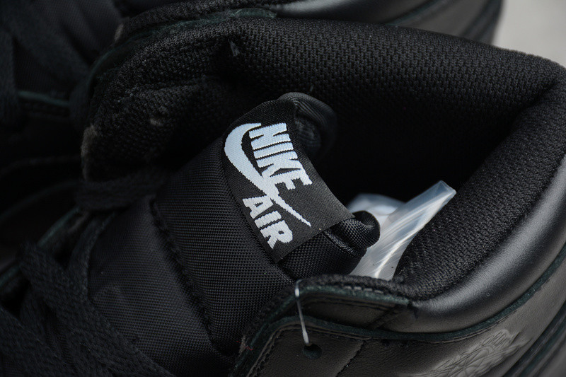 Air Jordan 1 Retro OG “Cyber Monday” black 555088-006