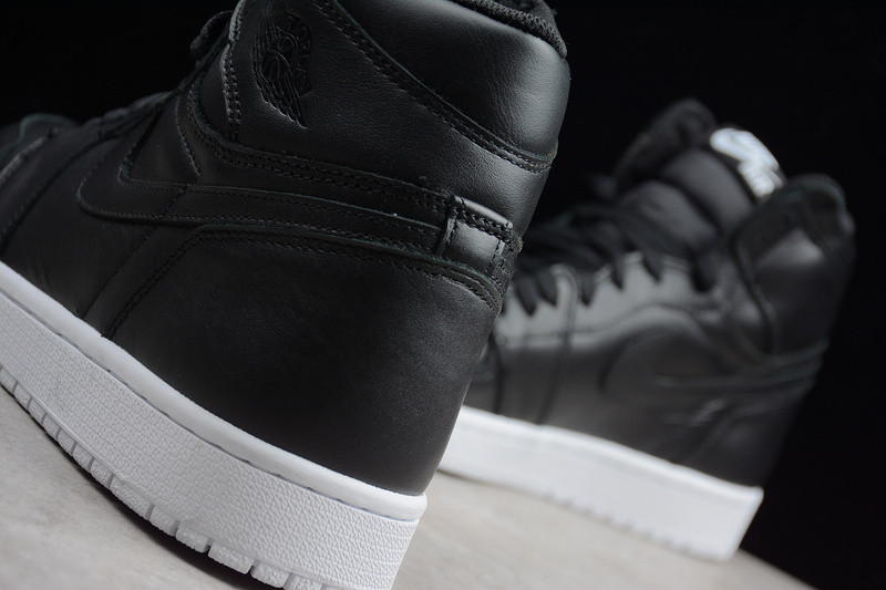 Air Jordan 1 Retro OG “Cyber Monday” black 555088-006