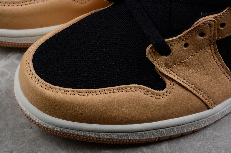 Air Jordan 1 High OG “Heirloom” 555088-202